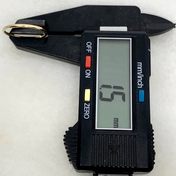 14K Yellow Gold 1.5mm Plain Stackable Wedding Band - Picture 5 of 6